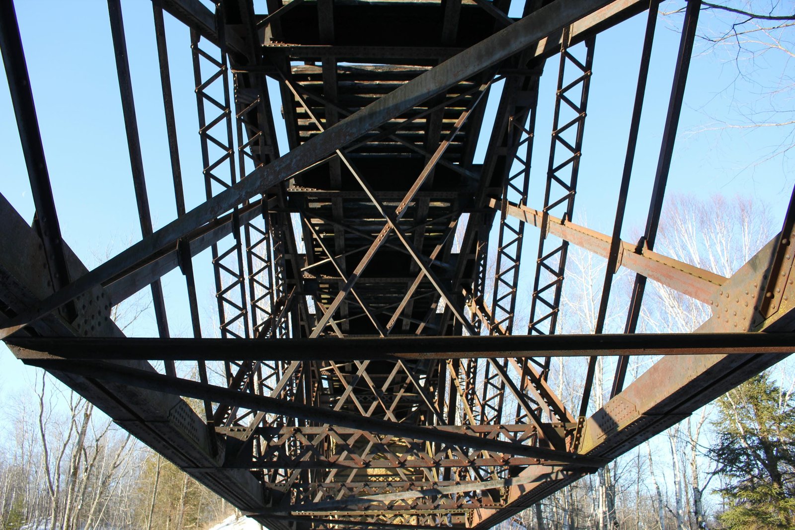 Inside truss